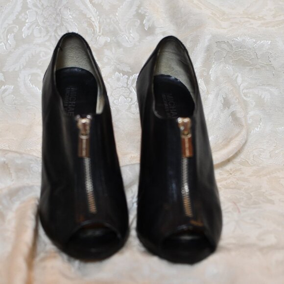 Leather Zipper Michael Kors Peep Toe Heels Peep Toe Booties Size 8 - Picture 9 of 11